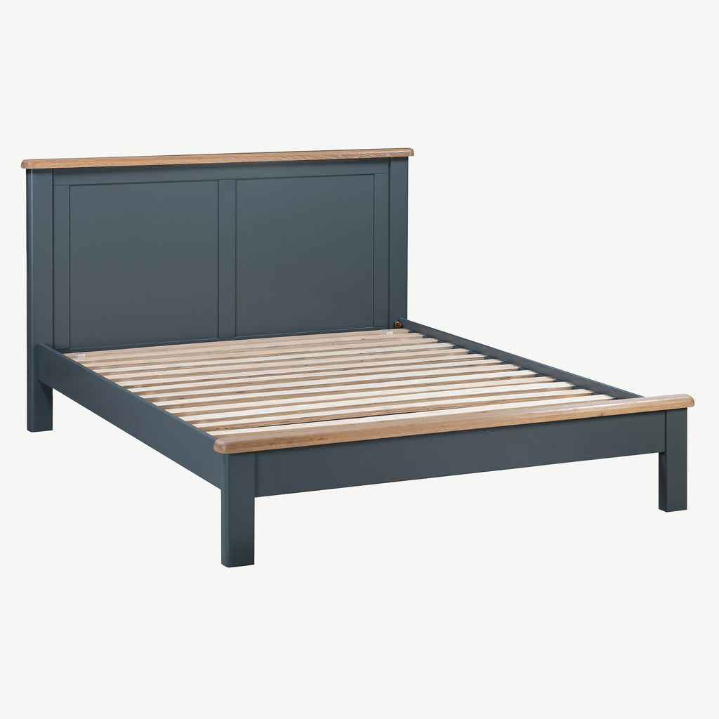 Turnberry 5' Panel Bed in Slate